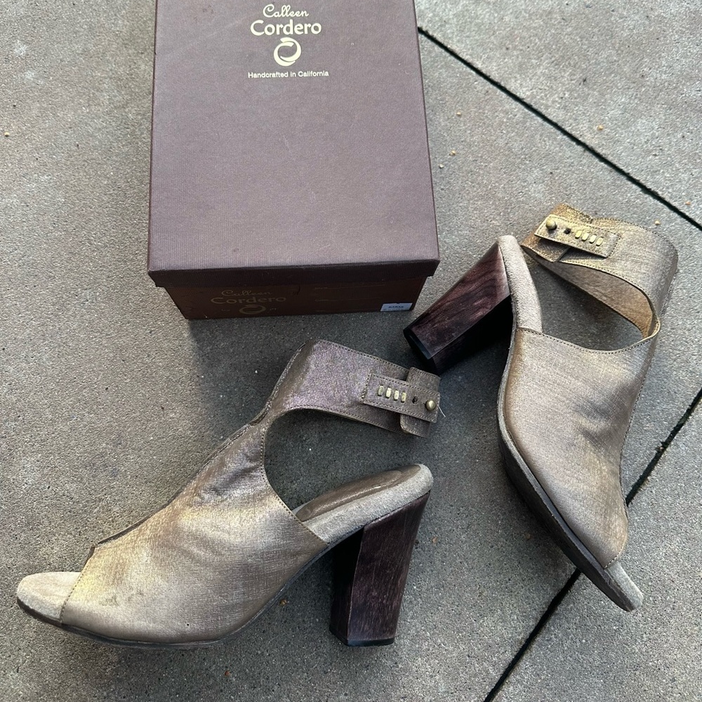 CALLEEN CORDERO Ankle strap bootie 9